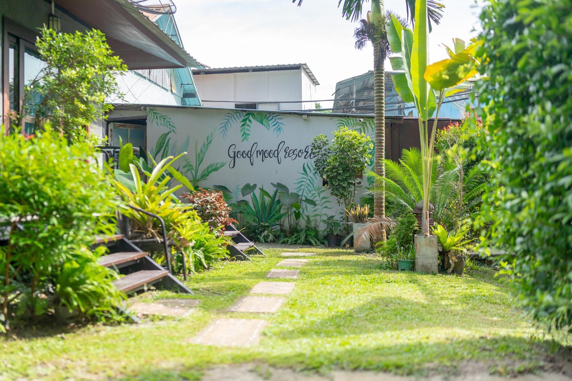 Good Mood Resort Koh Lipe Exteriör bild